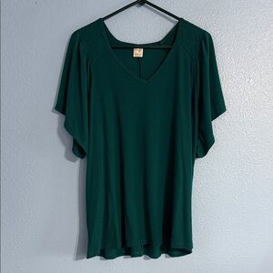 Elegant Green V-Neck Women's Top
